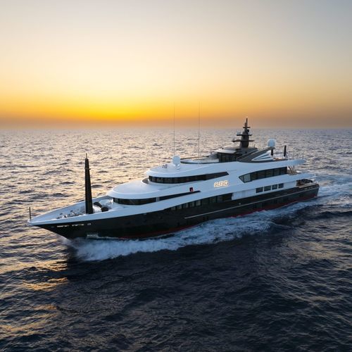 Mega-yacht de croisière - ALFA G - Oceanco - à fly / avec timonerie / 6 cabines