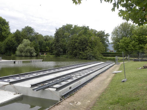 Ponton flottant - Hansen - d'amarrage / pour marina / en béton