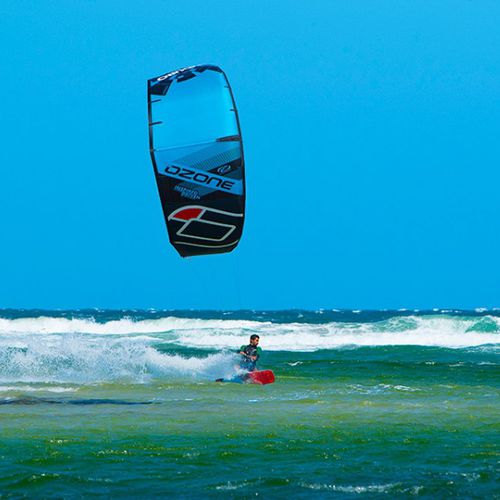 Aile de kitesurf C-shape - ENDURO V1 - Ozone - de freeride / de freestyle / de vagues