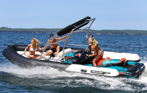 bateau pneumatique propulsion par jet-ski - SEALVER