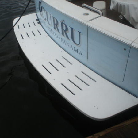 Plateforme de baignade - 61′ Viking - Beachcomber Fiberglass Technology - fixe / pour yacht / pour bateau