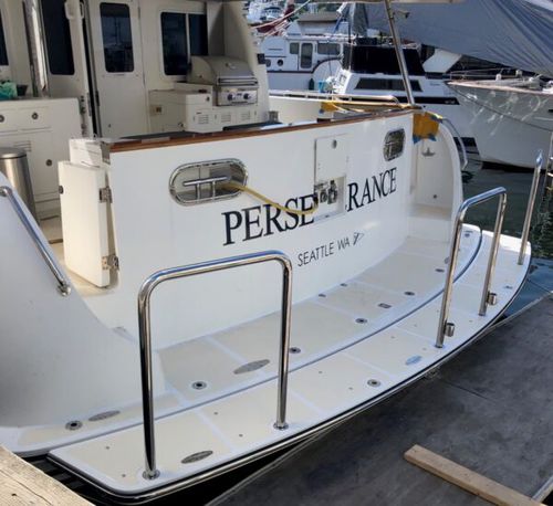Plateforme de baignade - 64′ Nordhavn - Beachcomber Fiberglass Technology - fixe / pour yacht / pour bateau