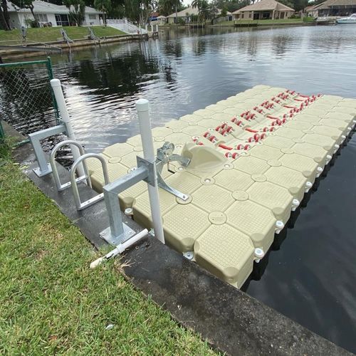 Ponton flottant - PMS DockMarine - modulable / pour amarrage à sec / pour marina