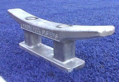 Taquet de pont pour bateau - Marina Dock Systems - plat / en inox