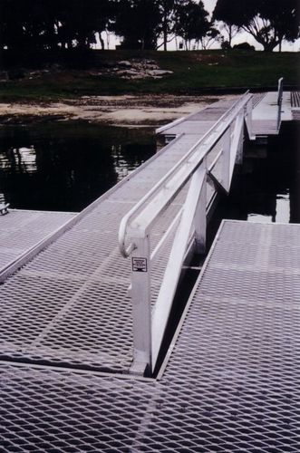 Passerelle pour ponton - Marina Dock Systems - en inox / avec main courante