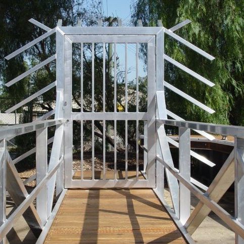 Portail pour ponton - Marina Dock Systems