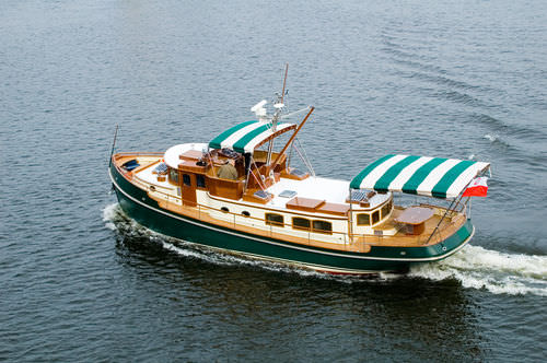 Trawler in-bord - JACK LONDON - CONRAD S.A. - sur mesure