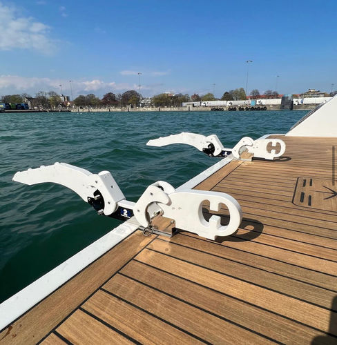 bossoir pour yacht - HURLEY MARINE