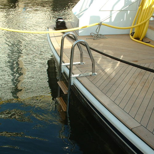Échelle pour yacht - Mar Quipt - fixe / de baignade / pour plate-forme de bain