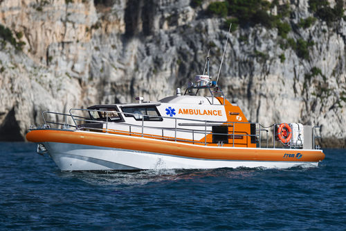 Bateau ambulance - 12 - Stem Marine - hors-bord / GRP / remorquable