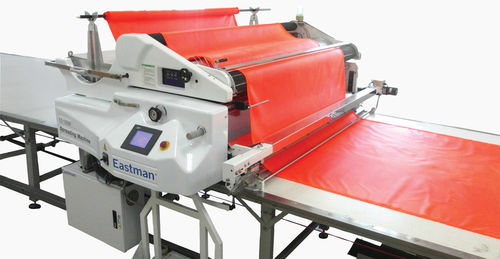 Matelasseur avec système de découpe - ES-1800 series - Eastman Machine Company