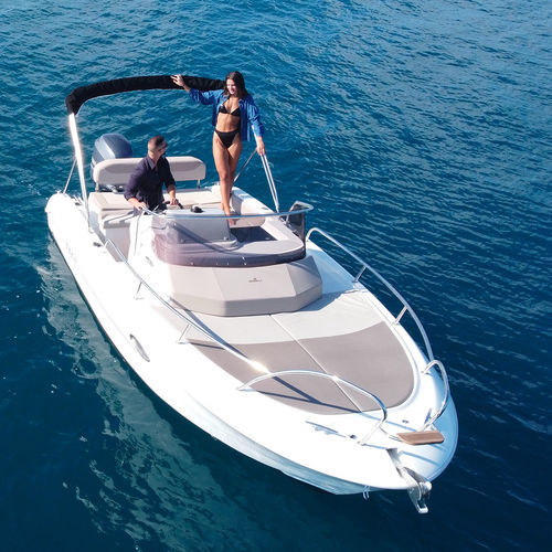 Walkaround hors-bord - BRAVA 22 WA  - Mingolla Cantiere Nautico srl - à console centrale / open / max. 8 personnes