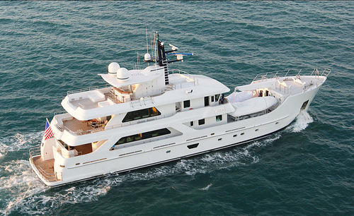 Super-yacht de croisière - M/Y Batai - Inace - explorer / avec timonerie / à déplacement