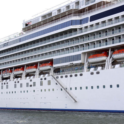 Passerelle pour navire de croisière - Fassmer - télescopique / avec main courante