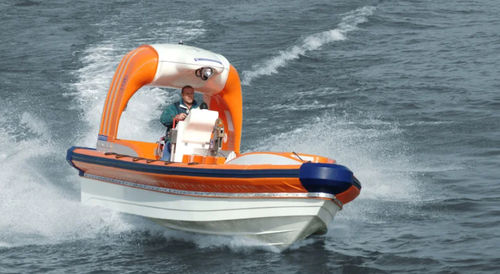 Bateau de sauvetage - FRR 6.5 ID-SF - Fassmer - hors-bord / coque rigide