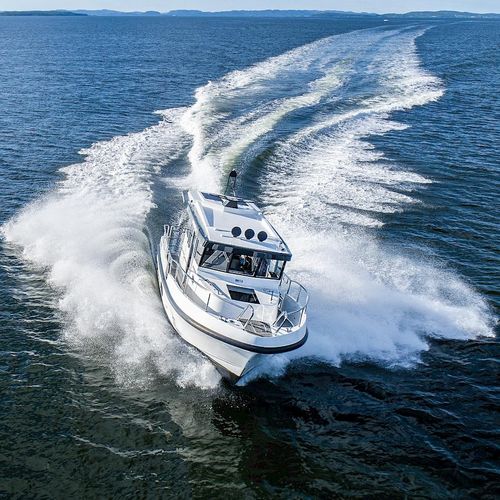 Bateau de surveillance - 31+ - Linex-Boat Oy - in-bord