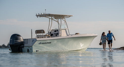 Coque open hors-bord - 220 CC - SouthWind - à console centrale / de pêche sportive / max. 8 personnes