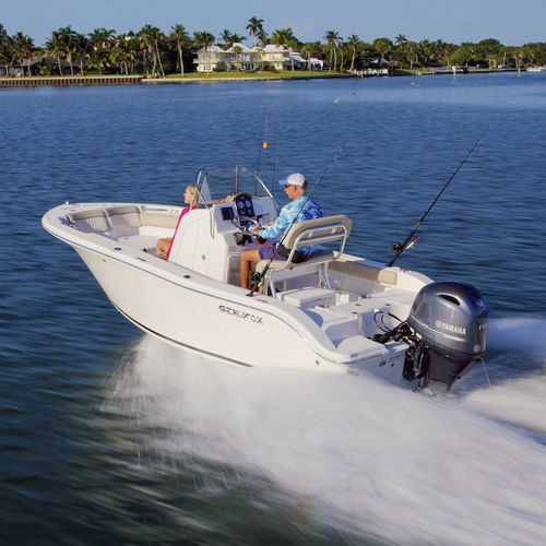 Coque open hors-bord - 186 COMMANDER - Sea Fox Boats - à console centrale / de pêche sportive / max. 7 personnes