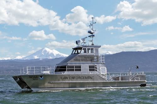 Bateau de surveillance - Peter Gladding - All American Marine - bateau de recherches et d'études / catamaran / in-bord hydrojet