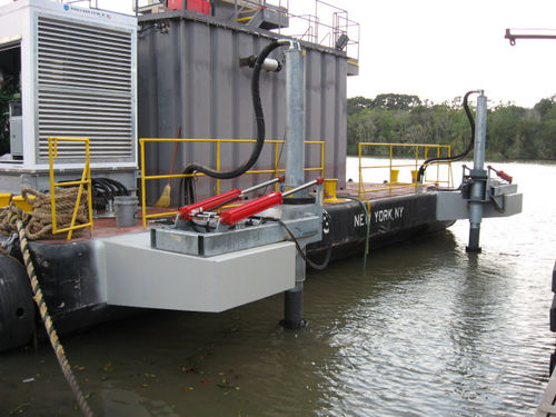 Système de propulsion pour barge - Outboard - Hydraulic Marine Systems, Inc. - monté sur pont / à moteur hydraulique