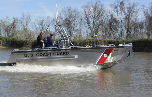 Bateau de surveillance - 23 COURAGEOUS - Metal Shark Aluminum Boats - in-bord / en aluminium