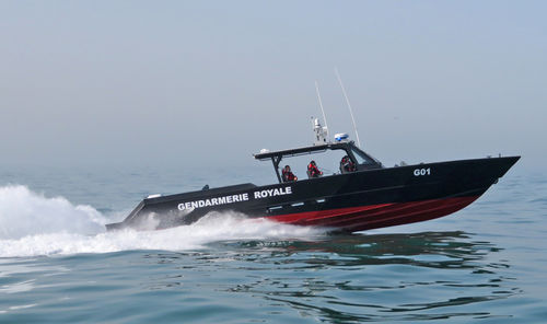 Bateau de surveillance - 52 FEARLESS - Metal Shark Aluminum Boats - in-bord / en aluminium