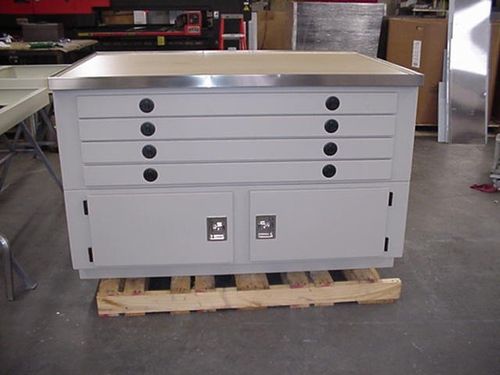Table à cartes pour navire - NOAA - Quality Metal Works - en acier