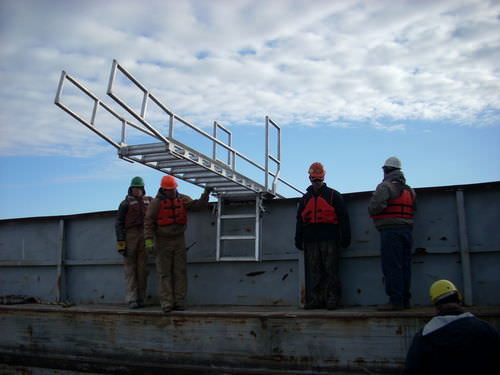 Passerelle d'embarquement pour barge - Schoellhorn-Albrecht Machine Company - télescopique / manuelle / légère