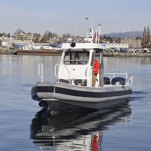 Bateau de surveillance - 23' T-TOP - Workskiff Inc - hors-bord / en aluminium
