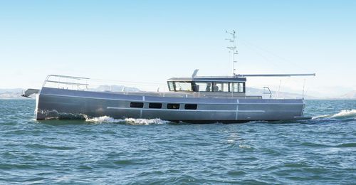 Motor-yacht de croisière - LRC 58 - Dickey Boats Limited - traditionnel / hard-top / à déplacement