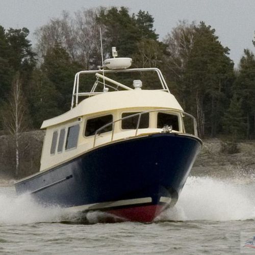 Trawler hors-bord - Alaska-31 - Morozov Yachts - coque à déplacement / à fly