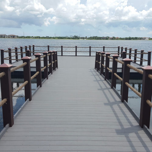 Ponton flottant - AccuDock - d'amarrage / pour marina / en aluminium