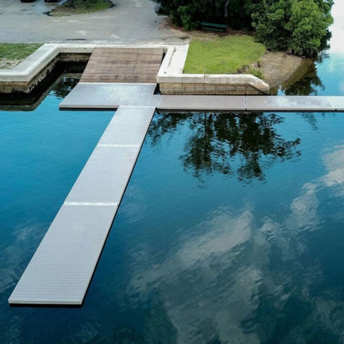 Ponton flottant - AccuDock - d'amarrage / pour marina / pour aviron