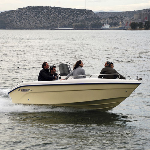 Coque open hors-bord - BLU WATER 480 CC - Biskinis Bros S.A. - à console centrale / de sport / max. 8 personnes