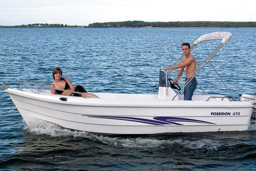 Coque open hors-bord - FISH 4.70 T - Biskinis Bros S.A. - à console centrale / de pêche sportive / max. 5 personnes