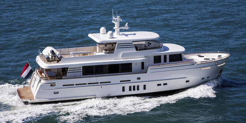 Motor-yacht de croisière - FALCON - Van der Valk Shipyard - explorer / à fly / avec timonerie