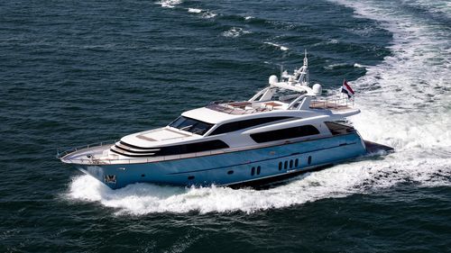 Motor-yacht de croisière - HELGA - Van der Valk Shipyard - à fly / avec timonerie / raised pilothouse