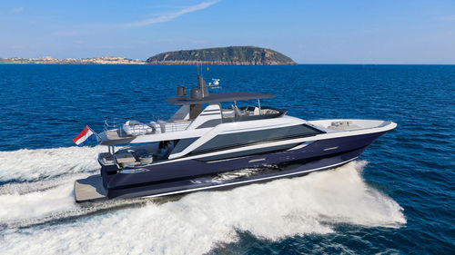 Motor-yacht de croisière - DUTCH FALCON - Van der Valk Shipyard - avec timonerie / IPS / 4 cabines