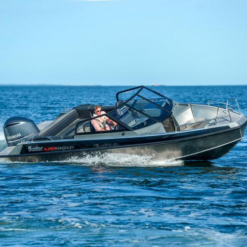 Runabout hors-bord - SUPERMAGNUM - FISKARS Inha Works., Buster Boats - à double console / bow-rider / en aluminium