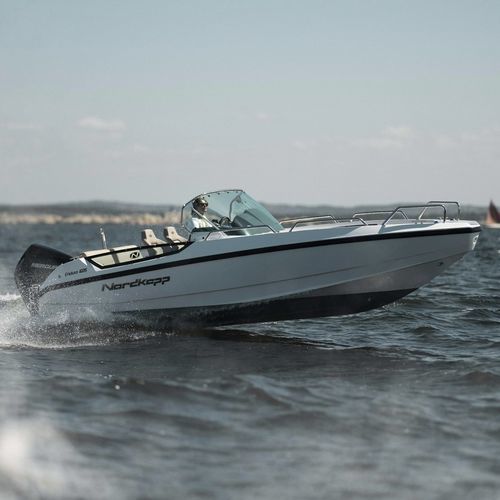 Coque open hors-bord - ENDURO 605 - Nordkapp Boats - à console centrale / bow-rider / de ski nautique
