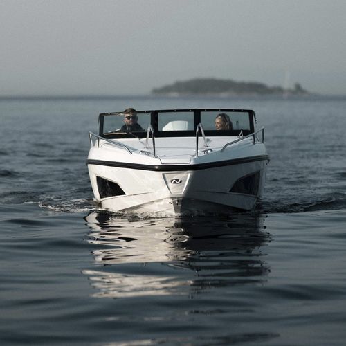 Cabin-cruiser hors-bord - NOBLESSE 660 - Nordkapp Boats - open / à double console / max. 6 personnes