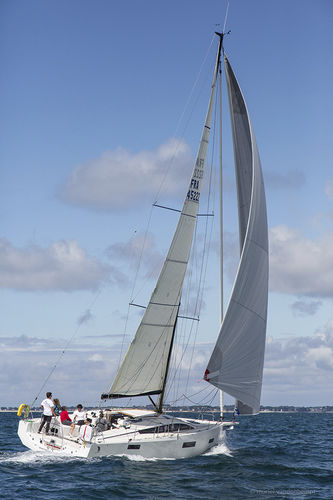 Voilier de croisière rapide - RM1180 - RM Yachts - 3 cabines / double barre à roue