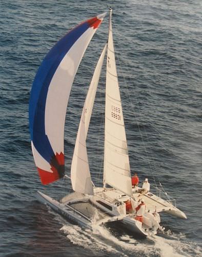 Trimaran - F-9R - Farrier Marine (NZ) - de course-croisière / 1 cabine / remorquable