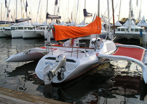 Trimaran - F-32RX - Farrier Marine (NZ) - de course-croisière / 1 cabine / mât carbone