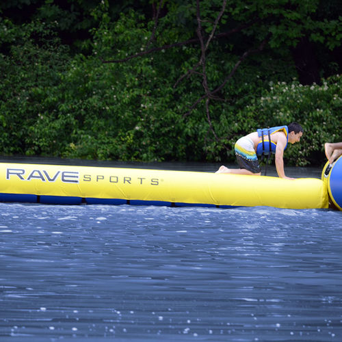 Jeu aquatique poutre d'équilibre - Slidewalk - RAVE Sports - pour base de loisirs / gonflable