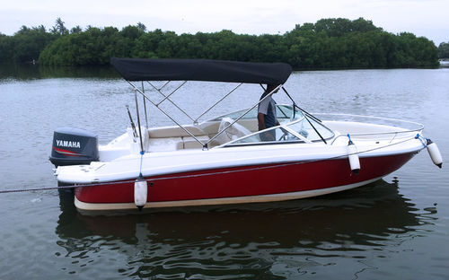 Runabout hors-bord - Battuta 20 - Neil Marine (Pvt) Ltd - à double console / bow-rider / open