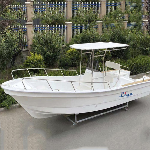 Coque open hors-bord - SW660 - Qingdao Lian Ya Boat Co.,Ltd. - à console centrale / pour la pêche / en fibre de verre