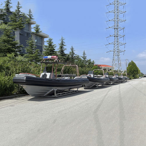 Bateau pneumatique hors-bord - RIB830 - Qingdao Lian Ya Boat Co.,Ltd. - essence / bimoteur / RIB