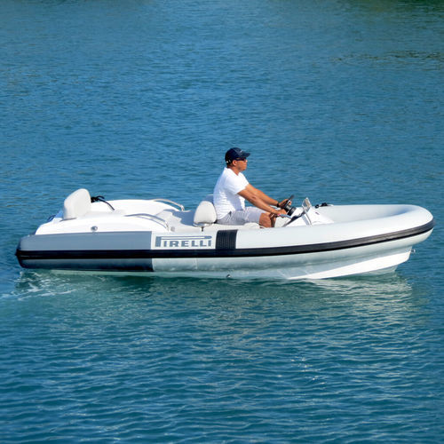 Bateau pneumatique hydrojet - J45 - PIRELLI | TecnoRib - diesel / RIB / open