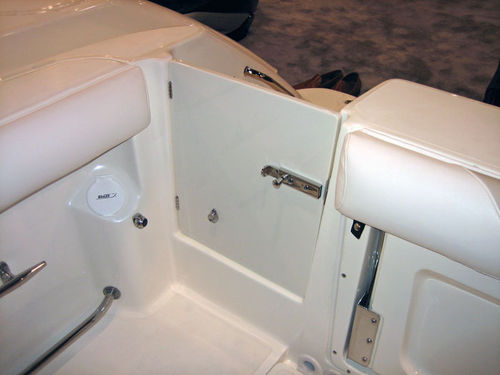 Portillon pour bateau - Teak Isle Mfg.